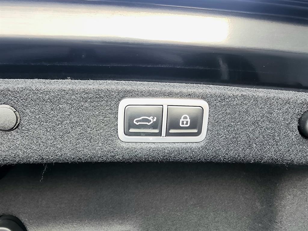 HYUNDAI Grandeur 2023 Negro - Importación desde Corea - HF Imports Iquique - Foto 18