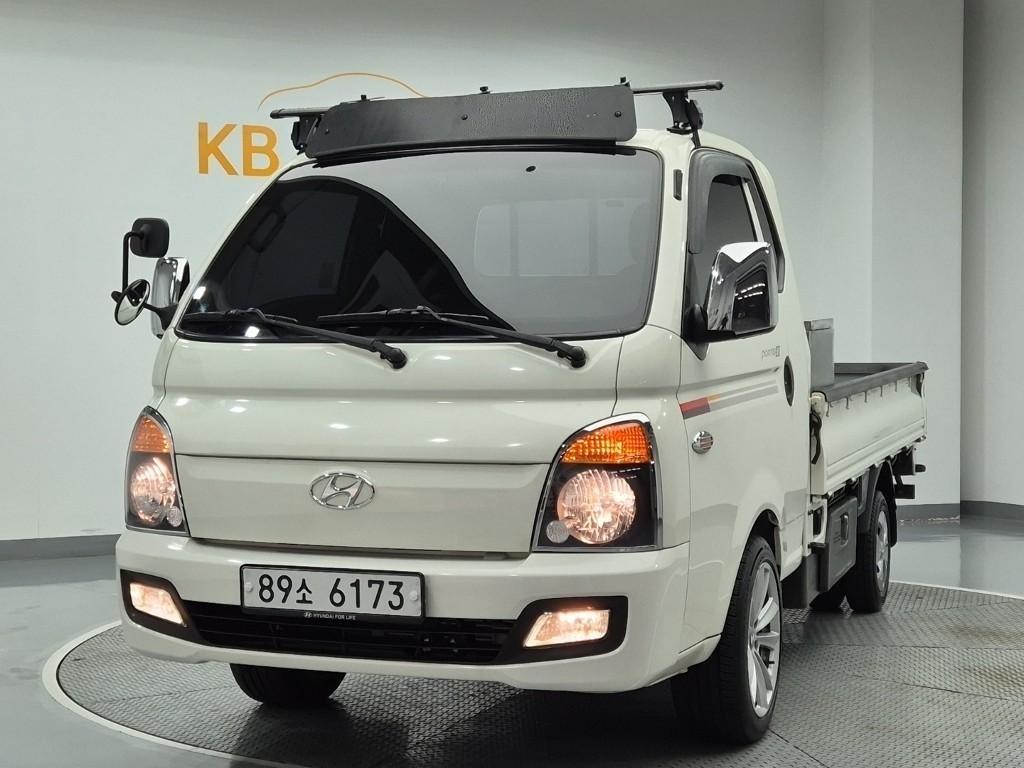 Small Truck Cargo (small) - Vista 3