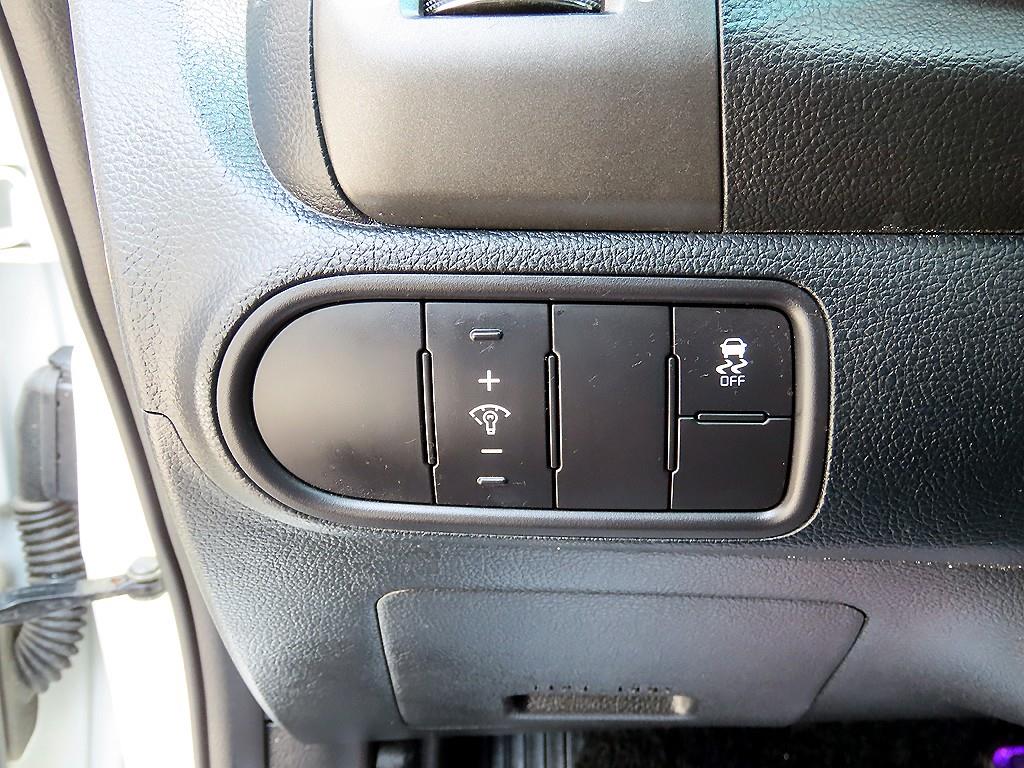 KIA K3 - Vista 12