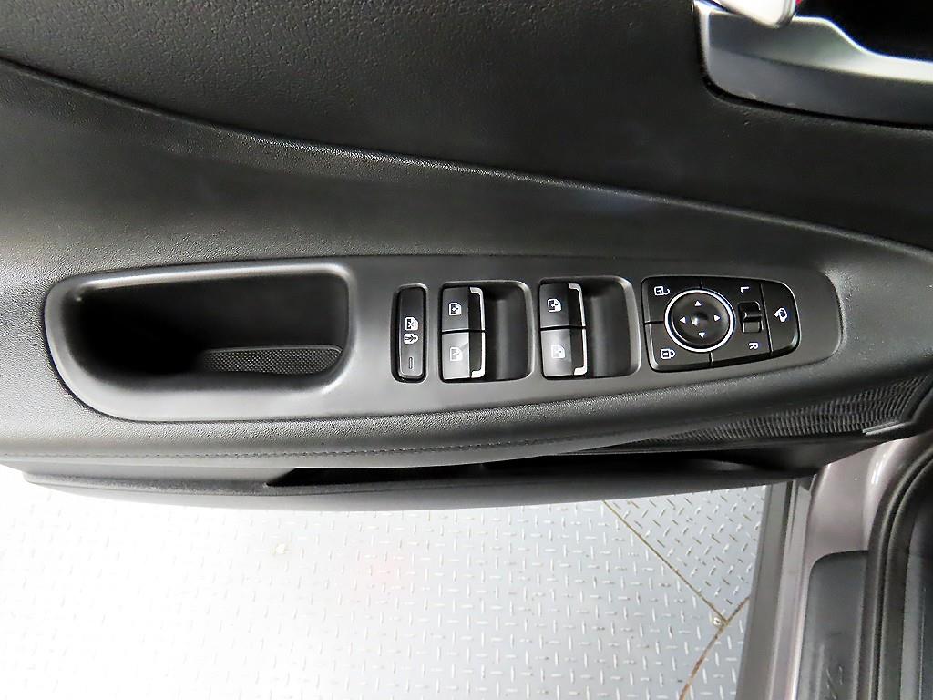 HYUNDAI Santa Fe - Vista 11