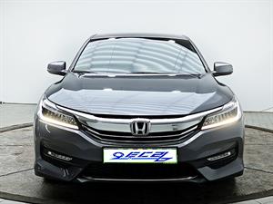 Honda Accord - Vista 2