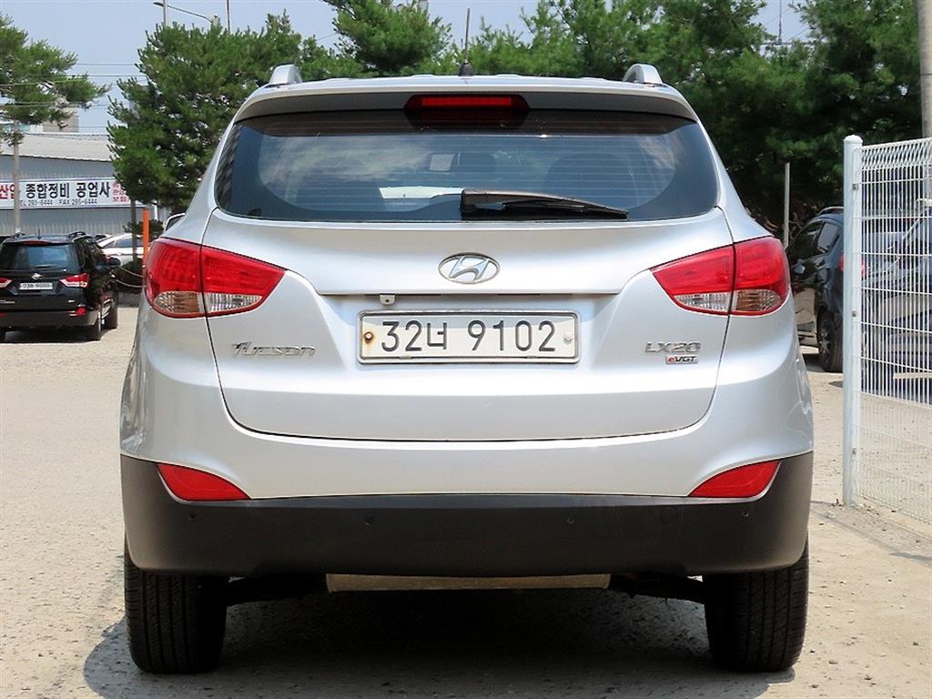 HYUNDAI Tucson - Vista 4
