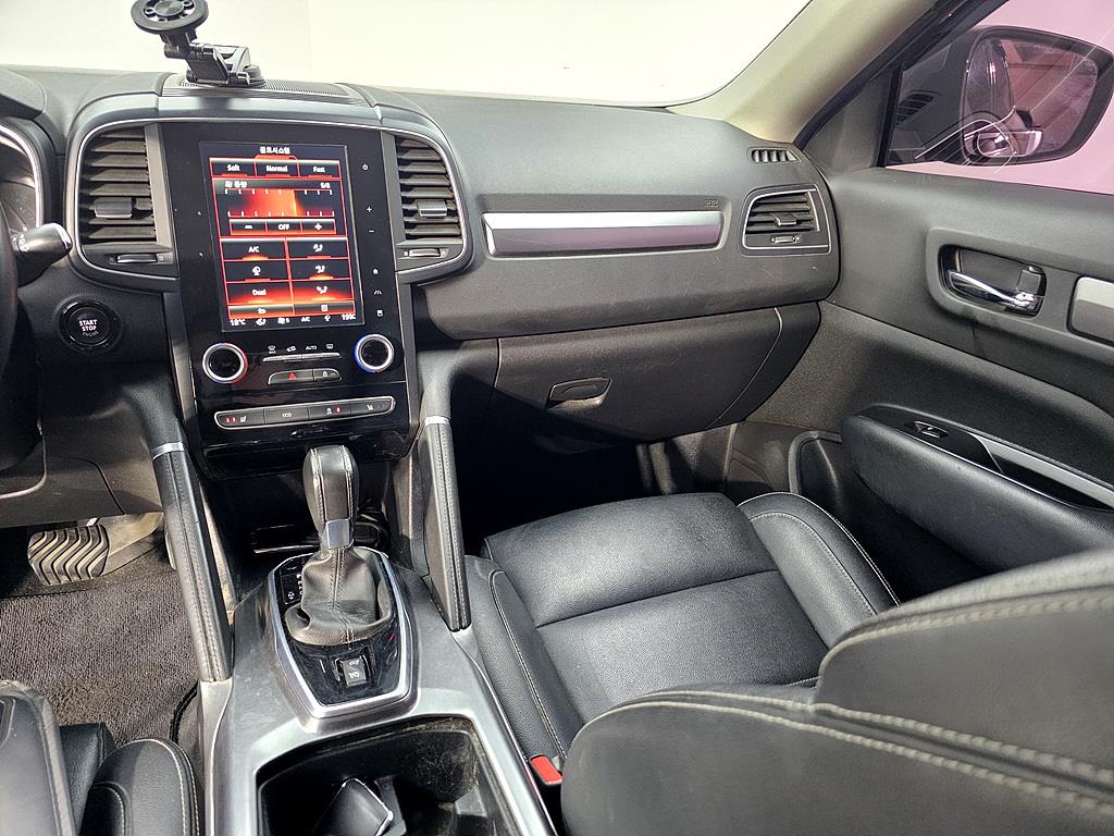 SAMSUNG QM6 - Vista 11