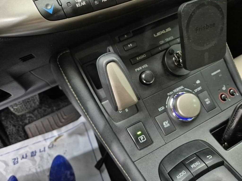 Lexus CT - Vista 8