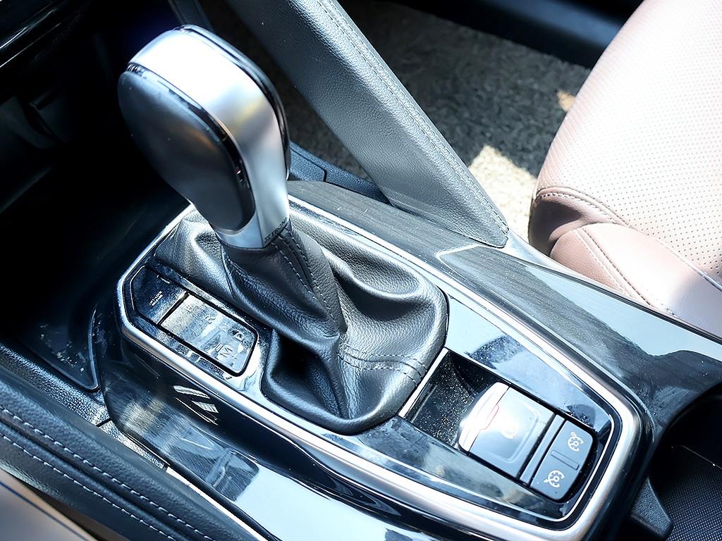 SAMSUNG QM6 2019 Negro - Importación desde Corea - HF Imports Iquique - Foto 7