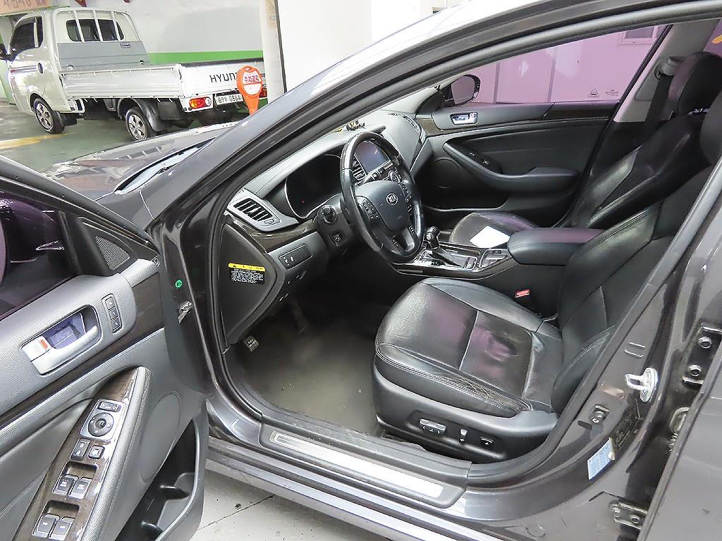 KIA K7 - Vista 12