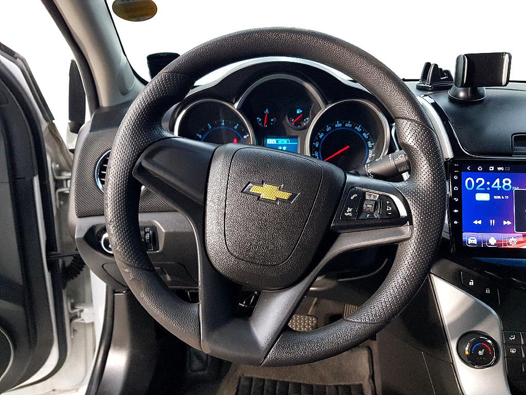 Chevrolet Cruise - Vista 12