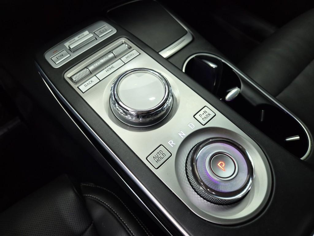Genesis GV70 2021 Blanco - Importación desde Corea - HF Imports Iquique - Foto 14