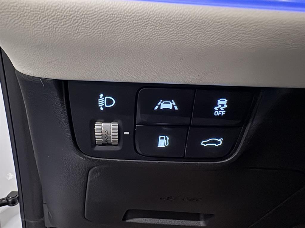 HYUNDAI Grandeur 2022 Blanco - Importación desde Corea - HF Imports Iquique - Foto 15