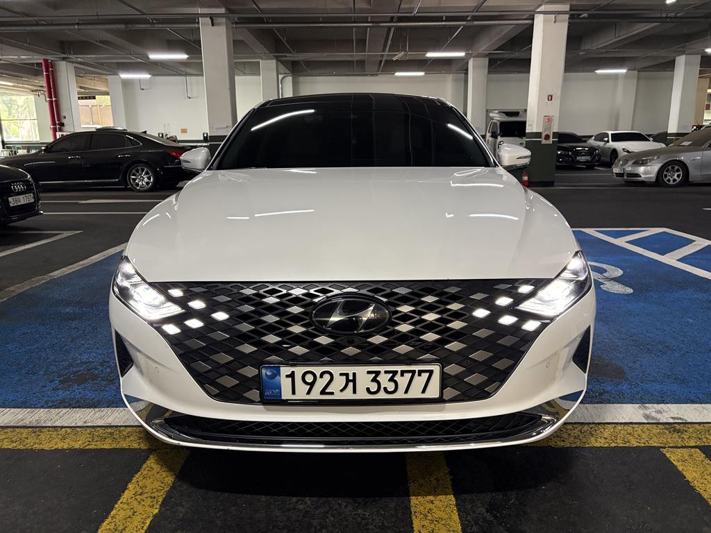 HYUNDAI Grandeur 2022 Blanco - Importación desde Corea - HF Imports Iquique - Foto 1