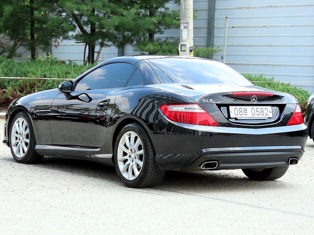 Mercedes Benz SLK Class - Vista 3