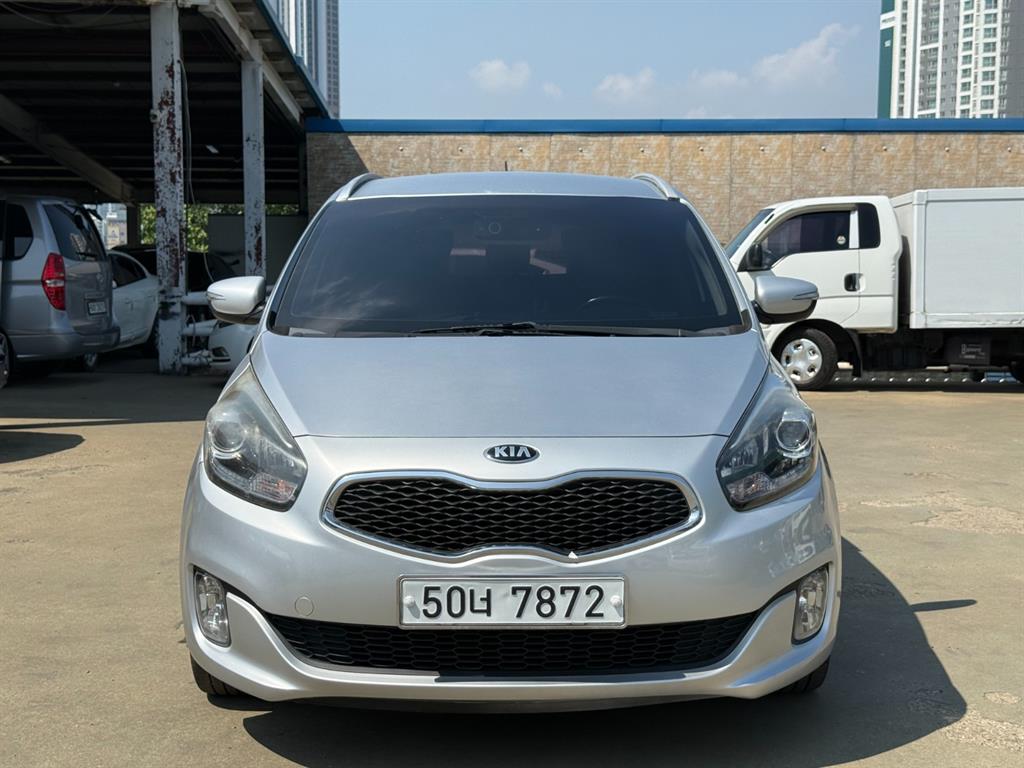 KIA Carens 2014 Gris - Importación desde Corea - HF Imports Iquique - Foto 1