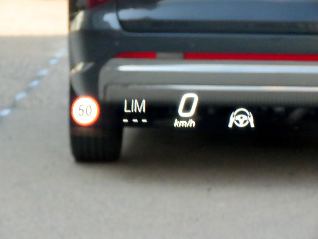 Mercedes Benz GLC Class - Vista 10