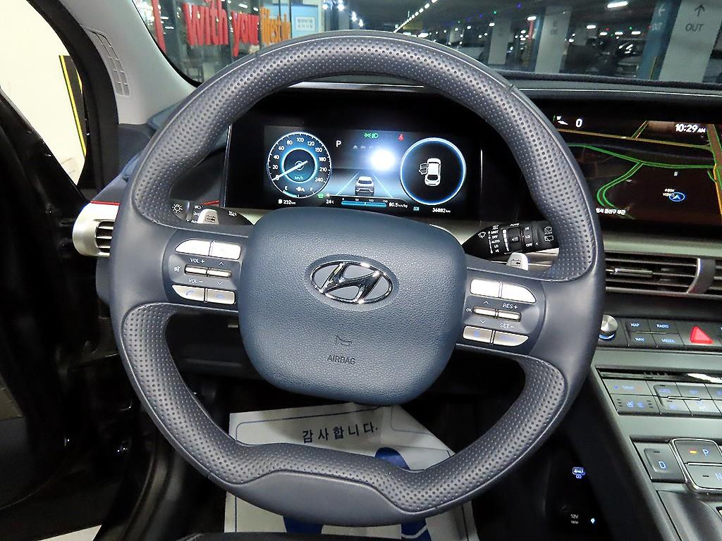 HYUNDAI Nexo - Vista 8