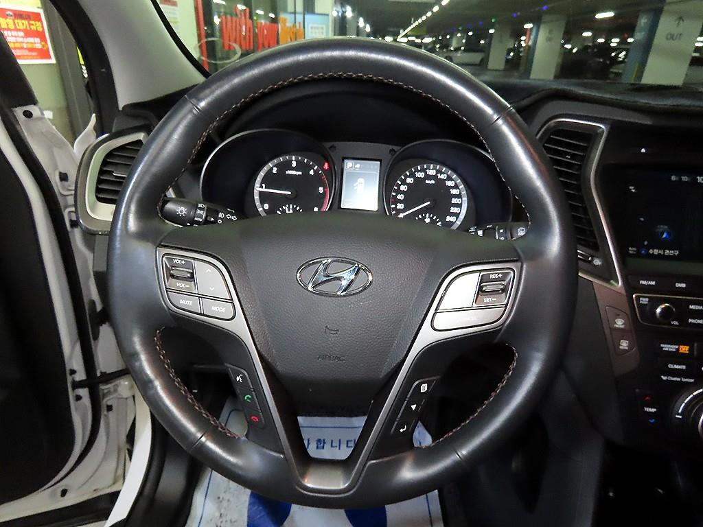 HYUNDAI Santa Fe - Vista 8