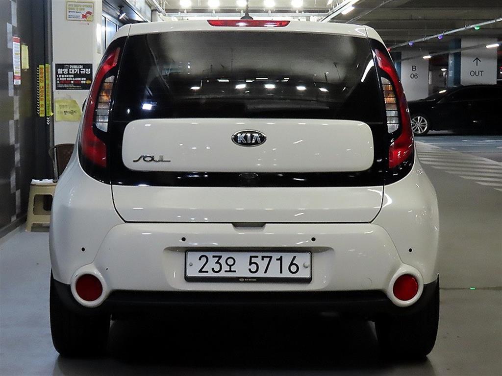 KIA Soul - Vista 5
