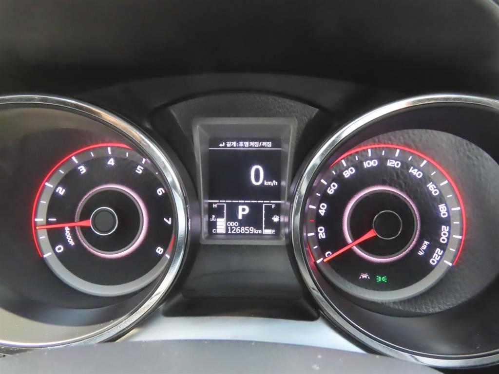 Ssangyong Tivoli 2019 - Importación desde Corea - HF Imports Iquique - Foto 9