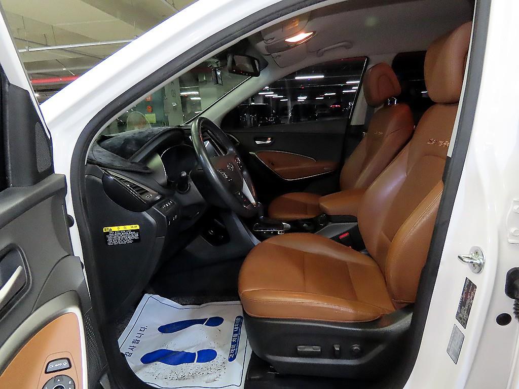 HYUNDAI Santa Fe - Vista 6
