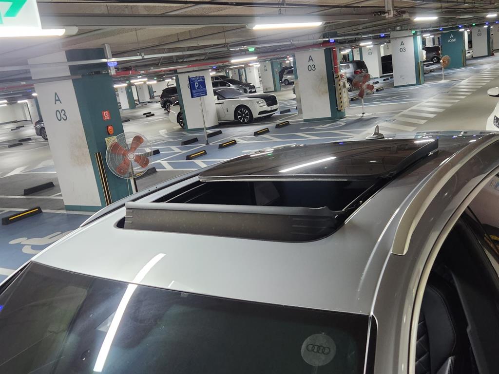 Audi Q8 2022 Gris - Importación desde Corea - HF Imports Iquique - Foto 20