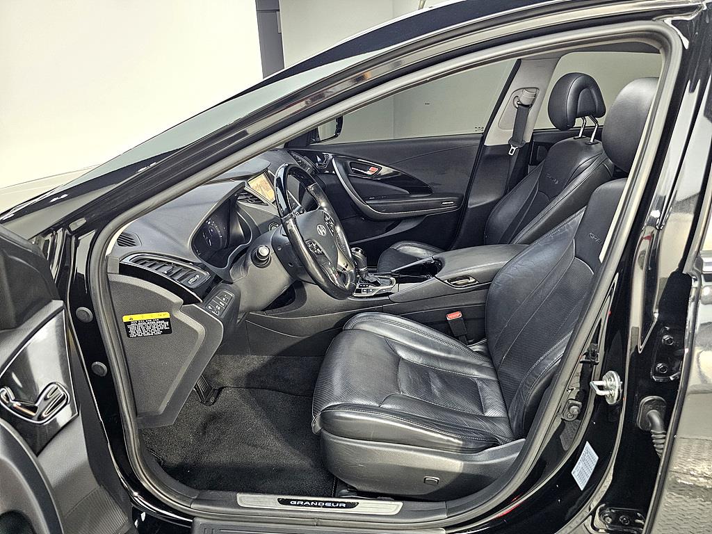 HYUNDAI Grandeur - Vista 8