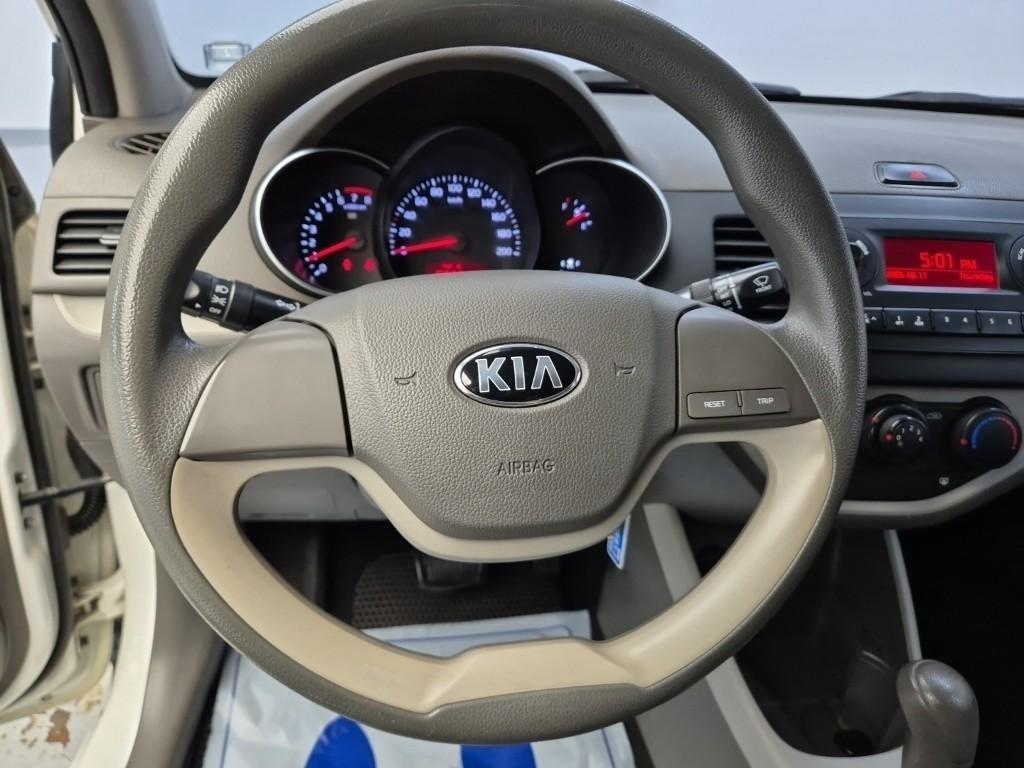 KIA Morning - Vista 11