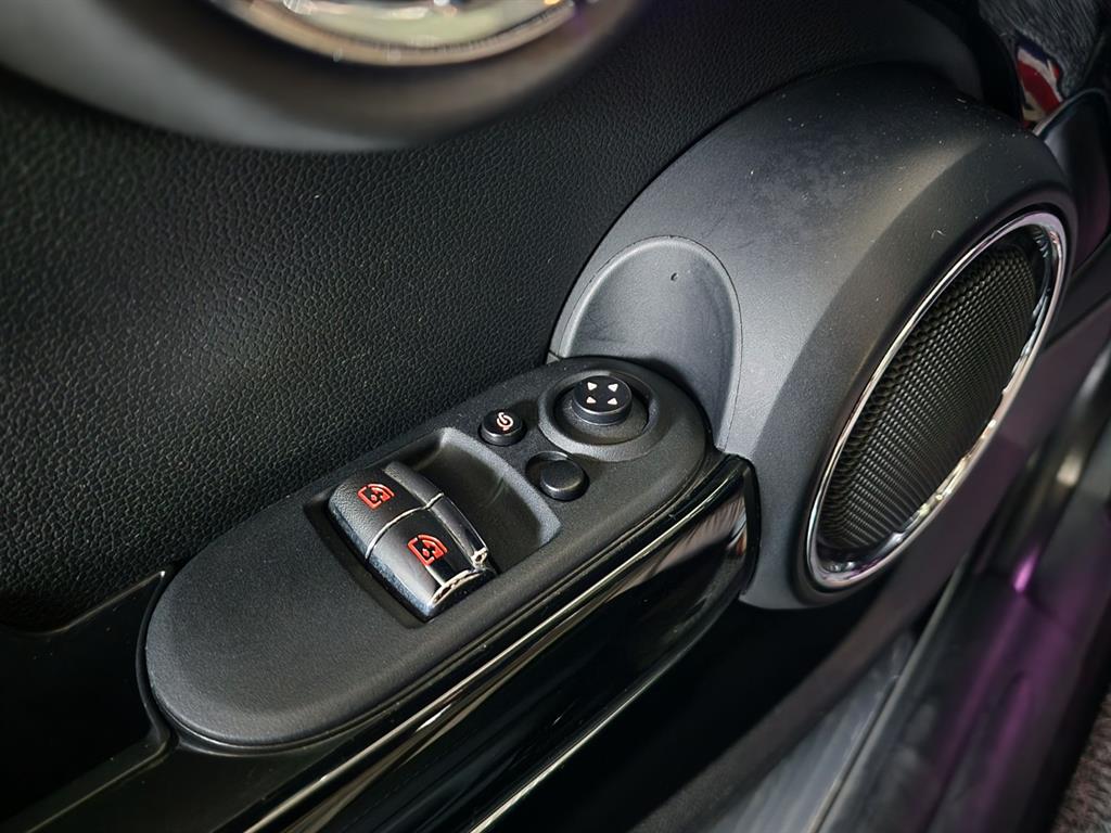 Mini Cooper - Vista 8