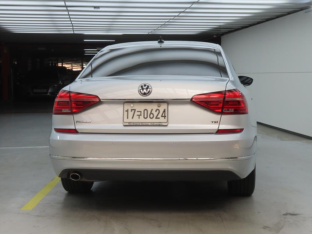 Volkswagen Passat - Vista 3