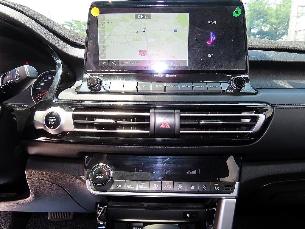 KIA Seltos 2020 Blanco - Importación desde Corea - HF Imports Iquique - Foto 13