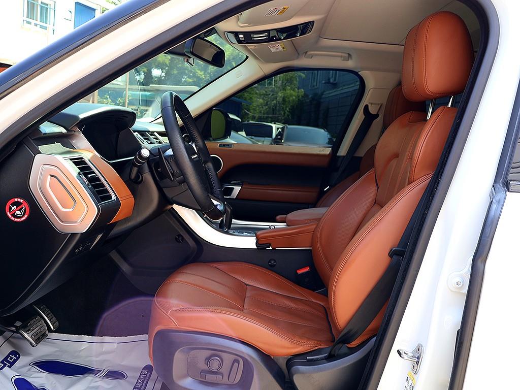 Land Rover Range Rover Sports - Vista 11