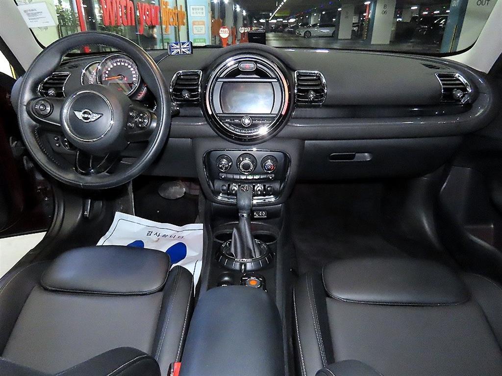 Mini Clubman - Vista 12