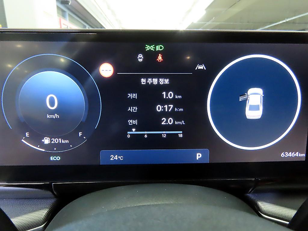 HYUNDAI Grandeur - Vista 9