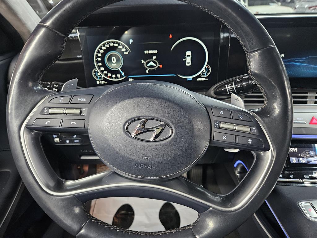 HYUNDAI Grandeur - Vista 8