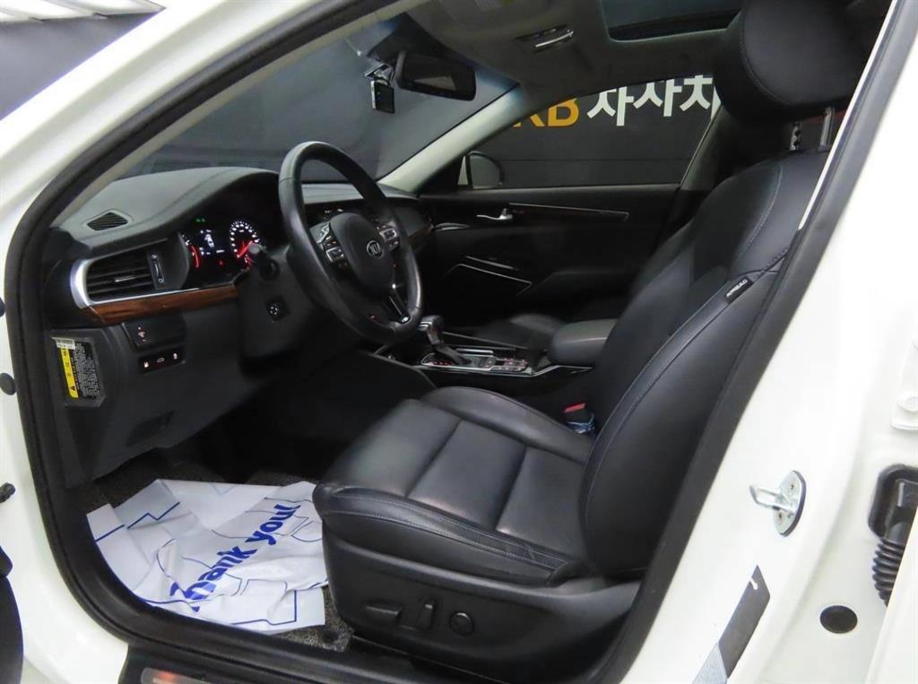KIA K7 - Vista 5