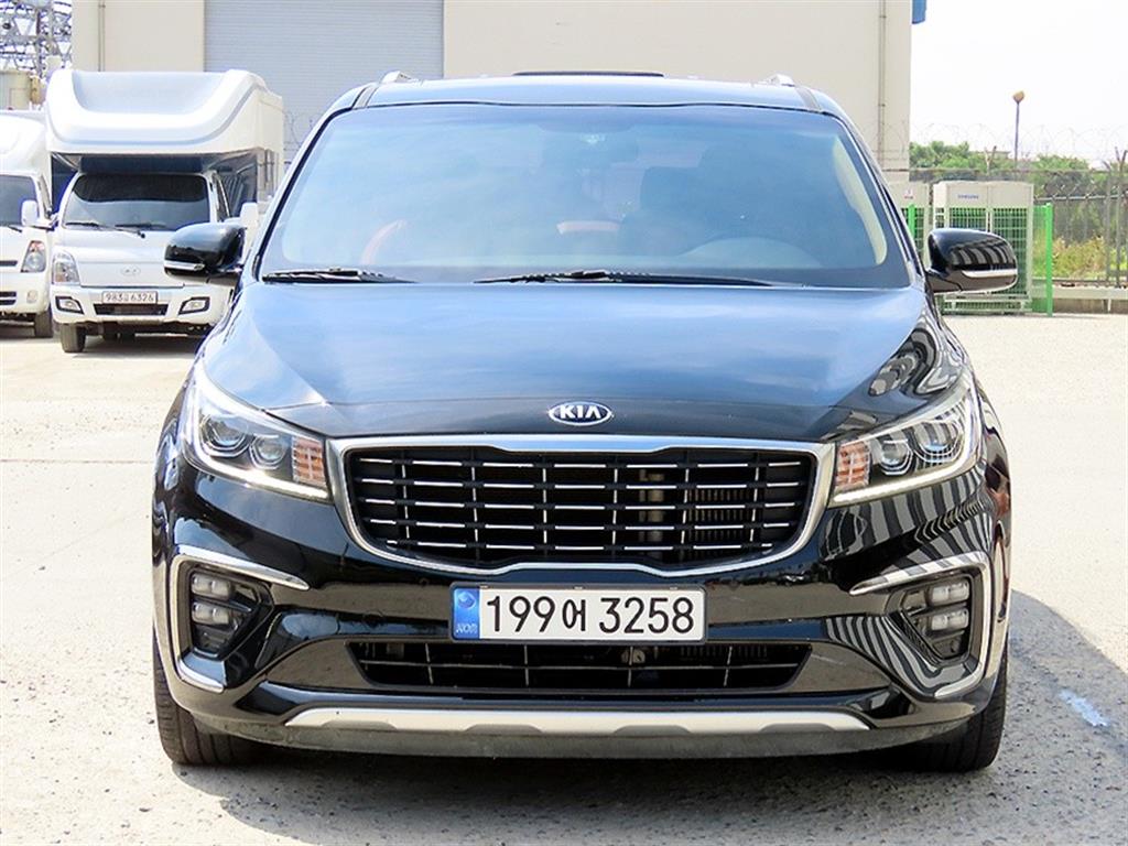 KIA Carnival 2019 - Importación desde Corea - HF Imports Iquique - Foto 1