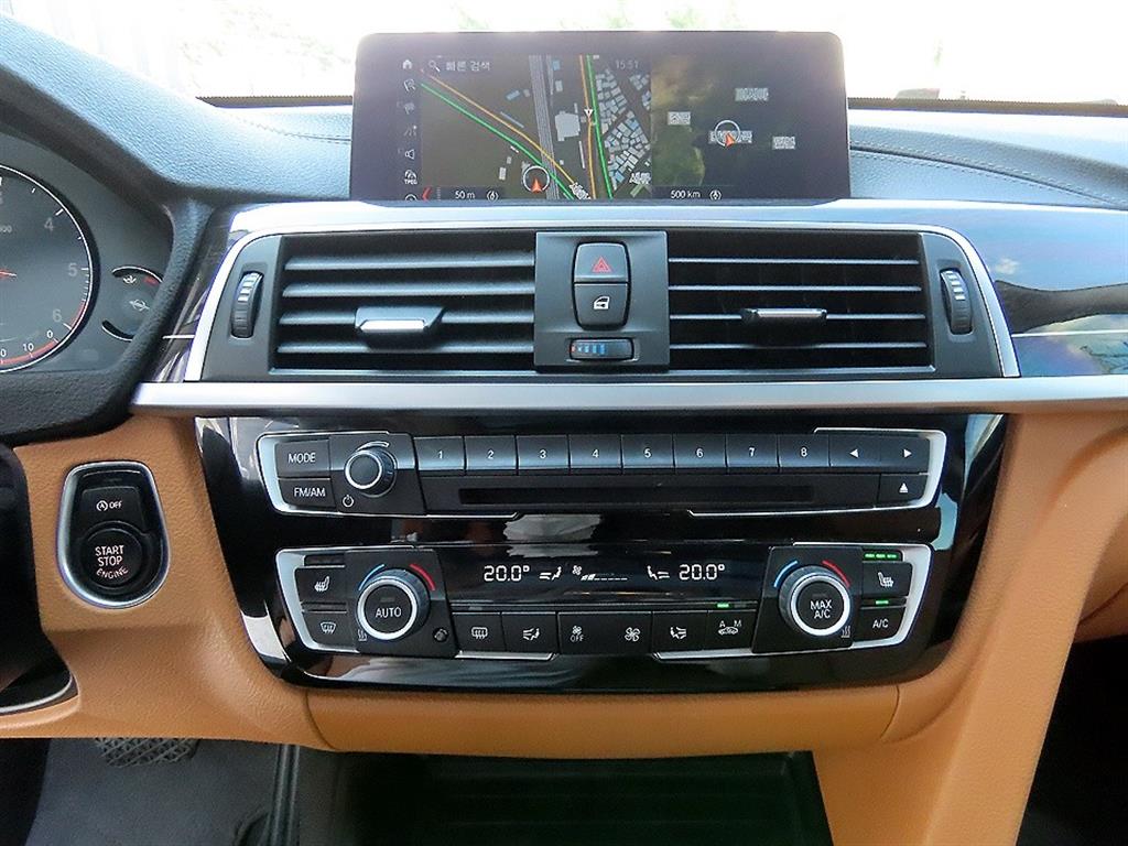 BMW Gran Turismo - Vista 12