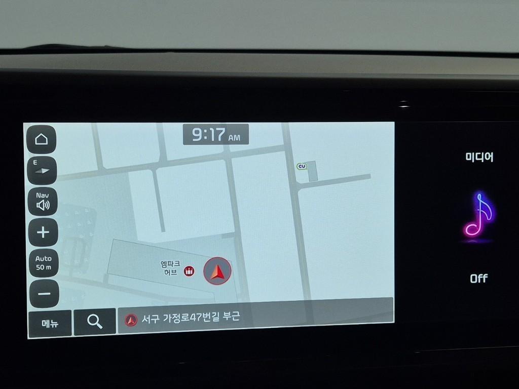 KIA Carnival - Vista 9
