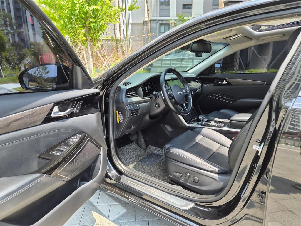 KIA K7 - Vista 5