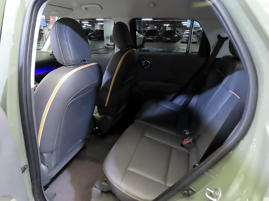 HYUNDAI Casper - Vista 7