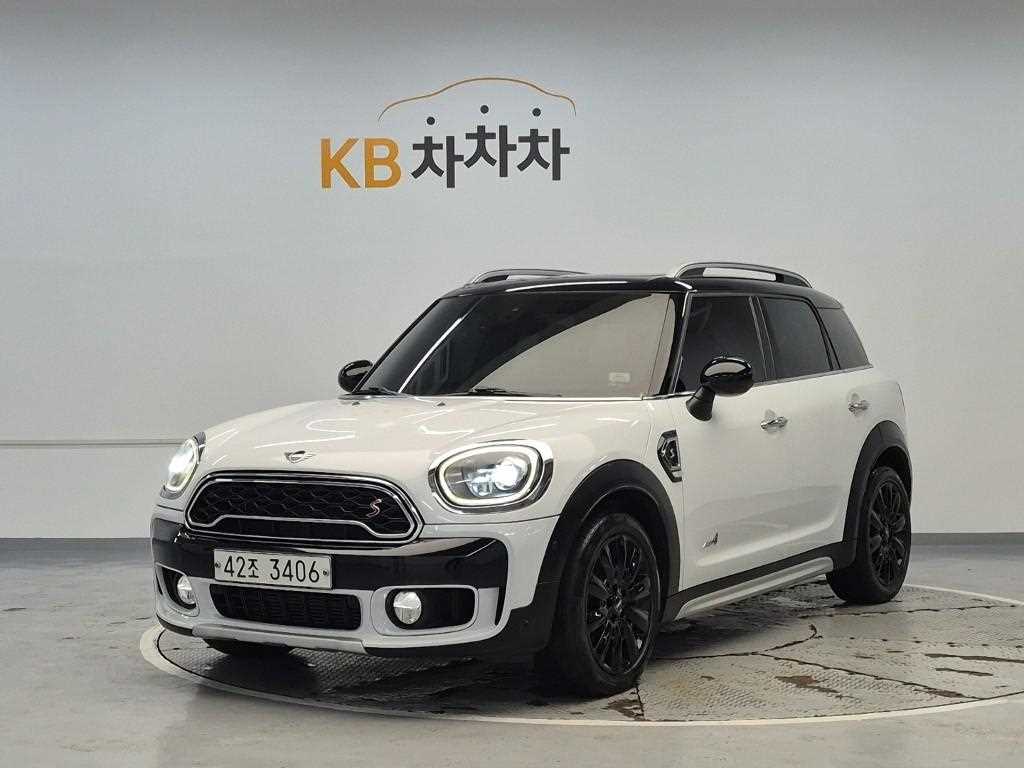 Mini Countryman 2019 Blanco - Importación desde Corea - HF Imports Iquique - Foto 1