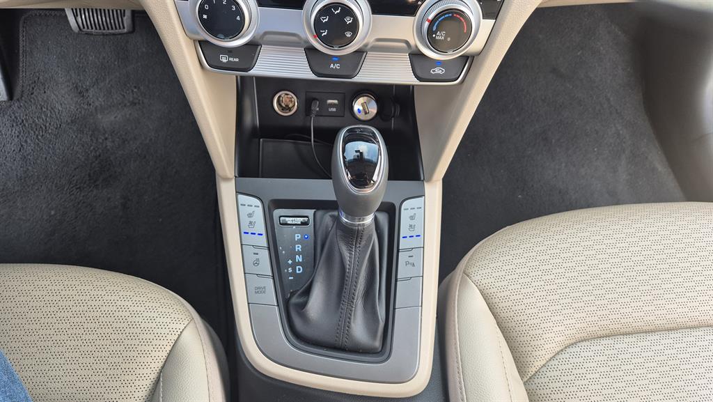 HYUNDAI Avante 2019 Blanco - Importación desde Corea - HF Imports Iquique - Foto 14