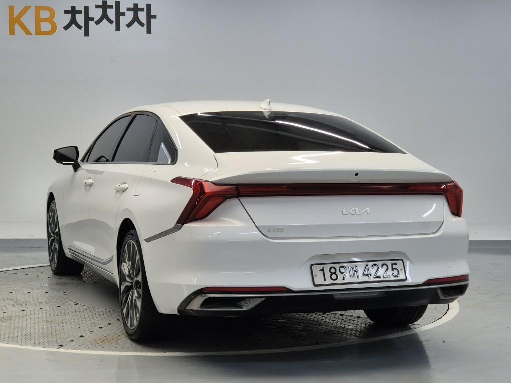 KIA K8 - Vista 2