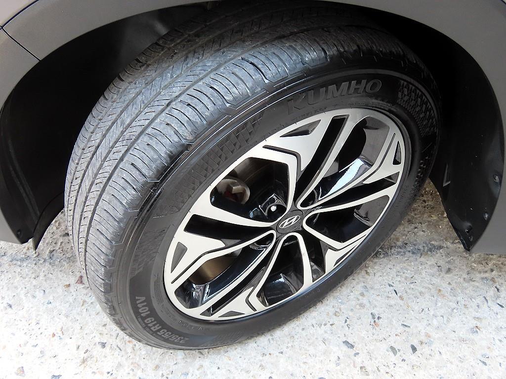 HYUNDAI Santa Fe 2019 Gris - Importación desde Corea - HF Imports Iquique - Foto 20