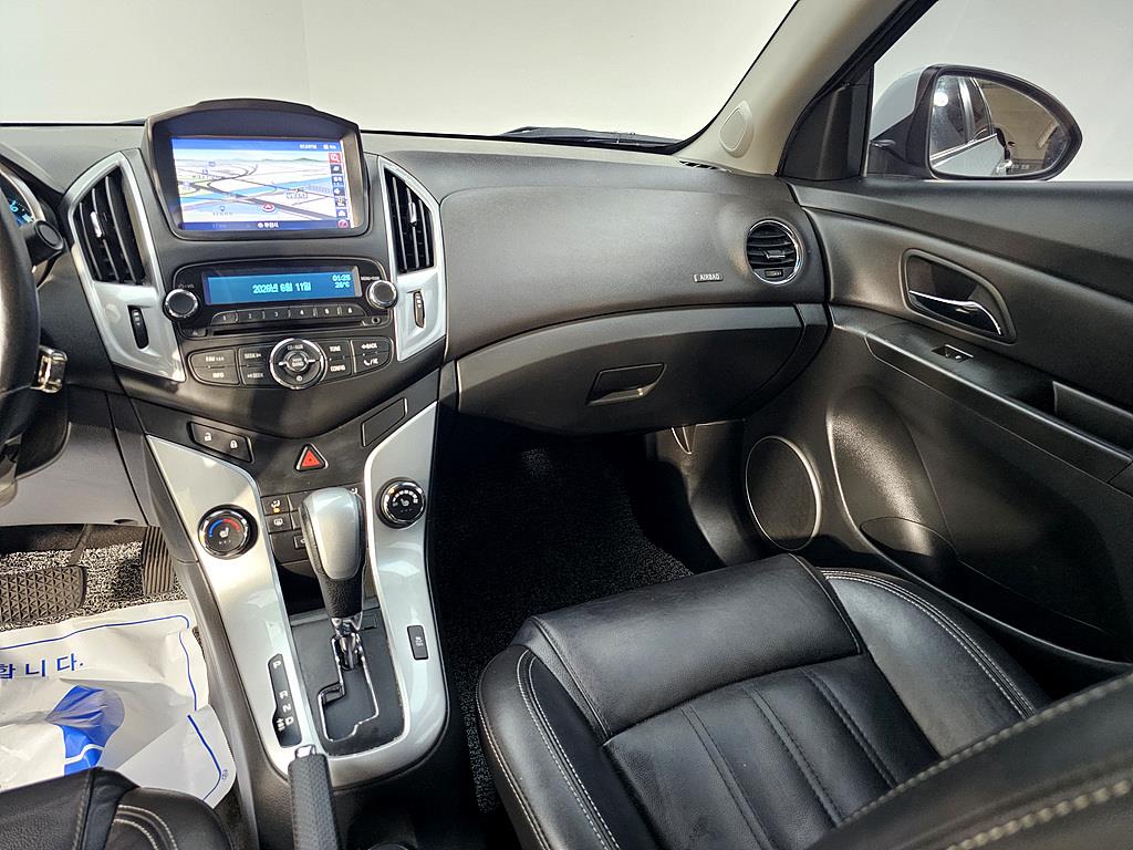 Chevrolet Cruise - Vista 10