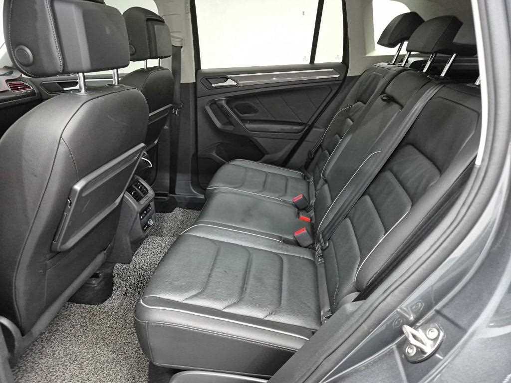 Volkswagen Tiguan - Vista 12
