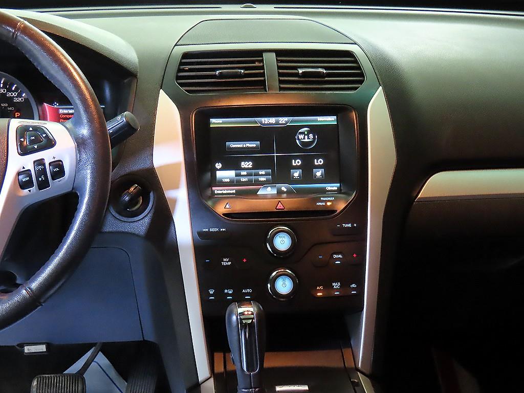 Ford Explorer - Vista 11