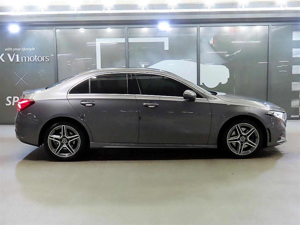 Mercedes Benz A Class - Vista 3