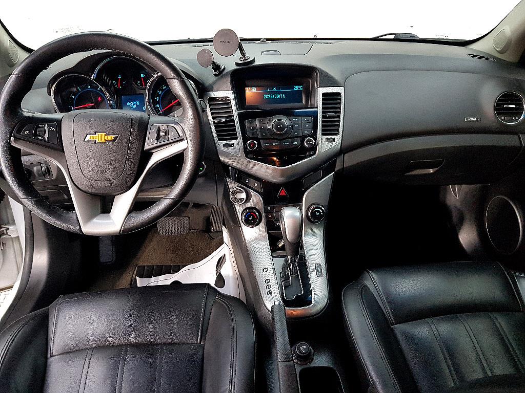 Chevrolet Cruise - Vista 7