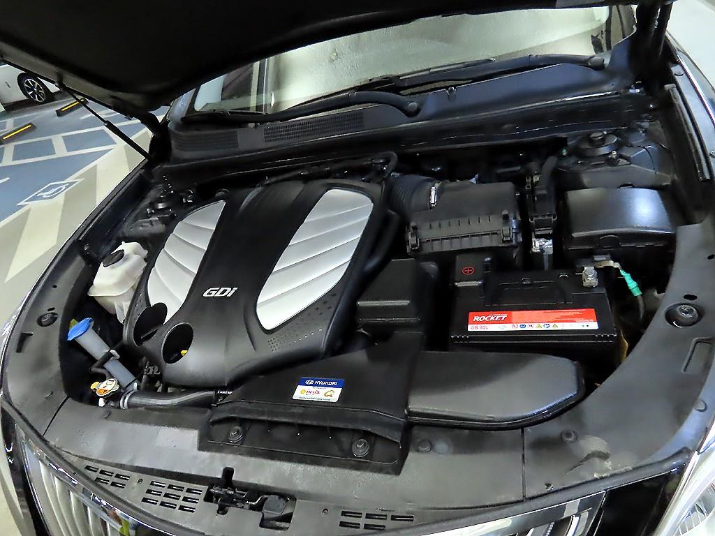HYUNDAI Grandeur 2015 Negro - Importación desde Corea - HF Imports Iquique - Foto 19