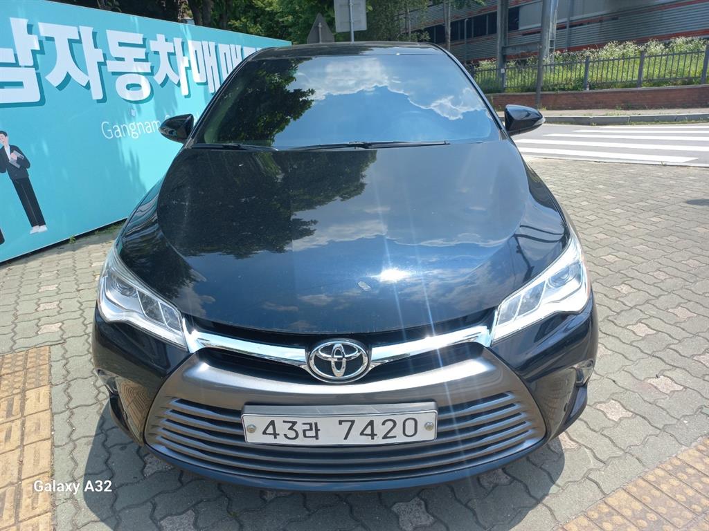 Toyota Camry 2017 Negro - Importación desde Corea - HF Imports Iquique - Foto 1
