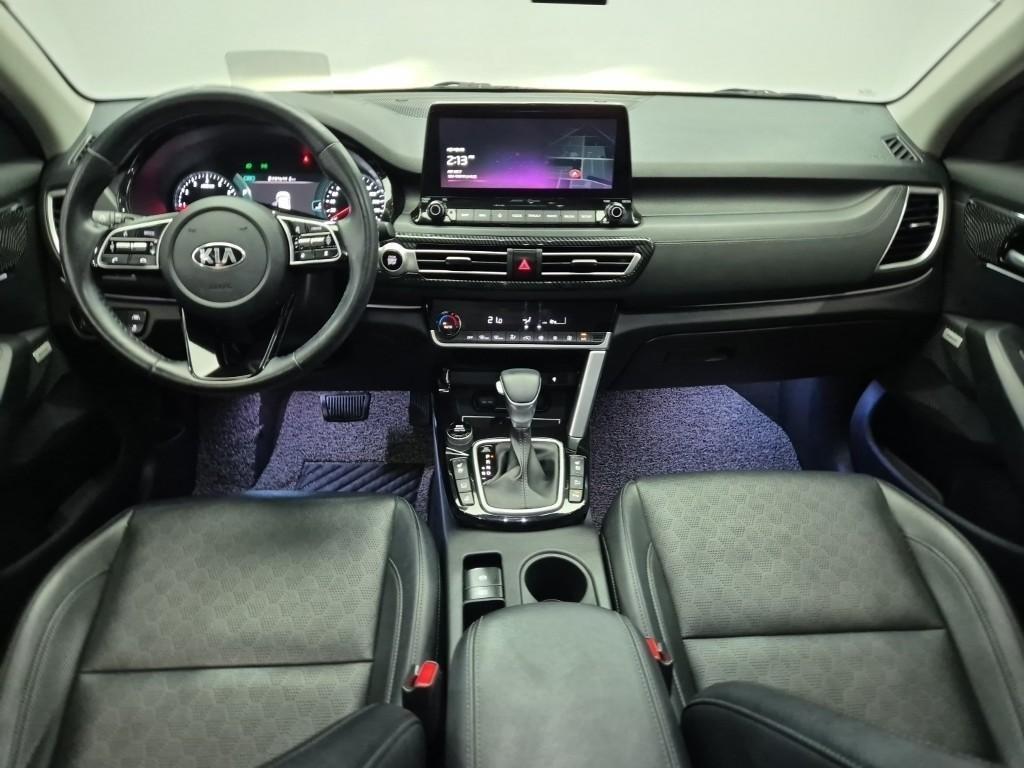 KIA Seltos - Vista 7